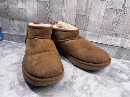 Ugg classic mini boots - ii,